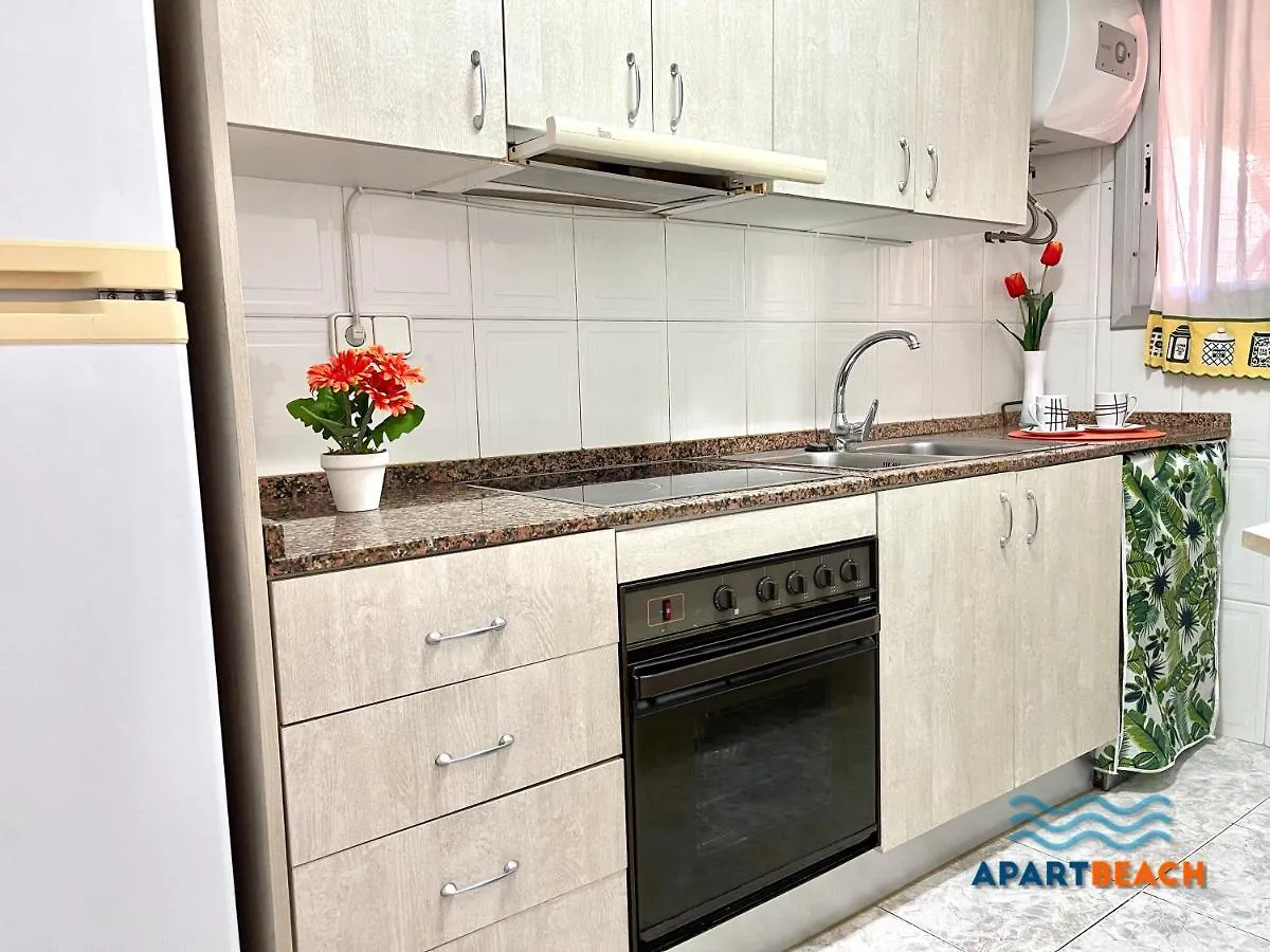 ApartBeach LA PONDEROSA Climatizado Junto Playa Cambrils 0*,  España